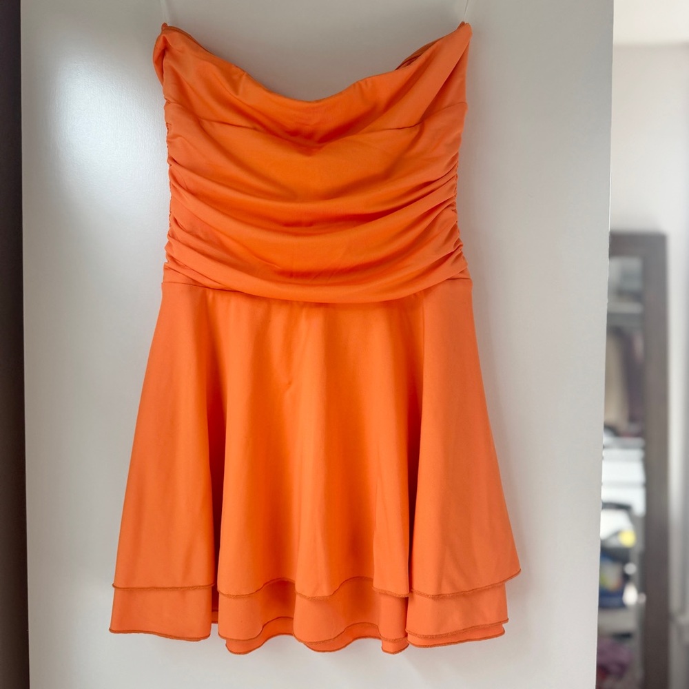 NWOT | THATSSOFETCH ORANGE STRAPLESS STRETCH RUCH… - image 2